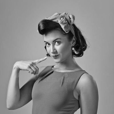 Sweettalkin53's profile picture. A no-nonsense Geordie lass. 
Be respectful or I'll mute.

Poems, Politics, Shite.
Naughty sometimes! 😄
DM from friends only. Ex/page3/girl 
😁😁😂
#NoUniparty