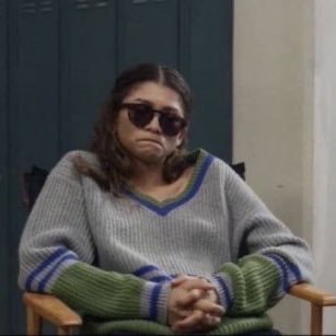 fvckthmkids's profile picture. i’m tired