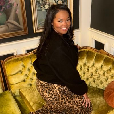 817Lauren's profile picture. Urgency PR | Arlington Urban | UNT Alumna💚  Email: Lauren@urgencypr.com