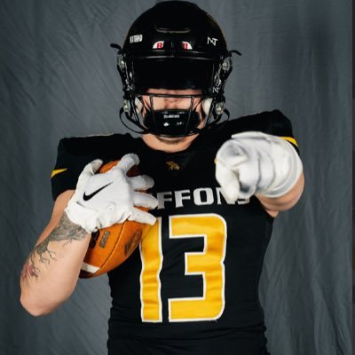 noahdelgadoo's profile picture. C/O 2029 - H: 6'1 W: 225 lbs- ILB/OLB/Nickel - 4.0 GPA-720-607-7674📲 - Email: noahdelgado5190@gmail.com NCAA ID# 2511770992