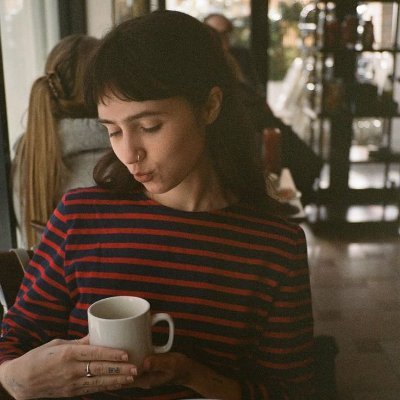 abstracttttt___'s profile picture. سأعود لأني أحبك.