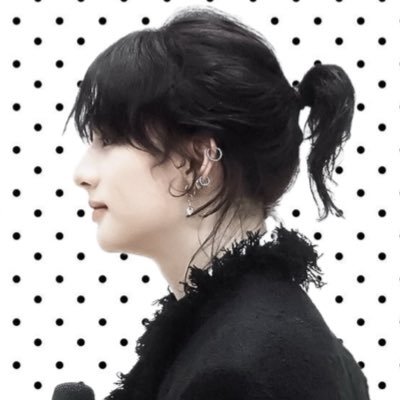 xxznie's profile picture. 