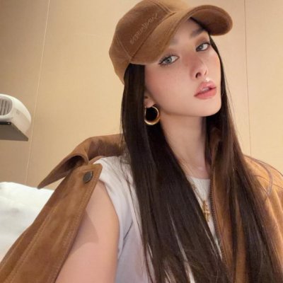 lucy0ei's profile picture. Traveler 🌍 | Beach lover 🌊 | Living life one adventure at a time | USA 🇺🇸