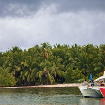 Kunlychenko's profile picture. Comfy everywhere, I walk around in chancleta