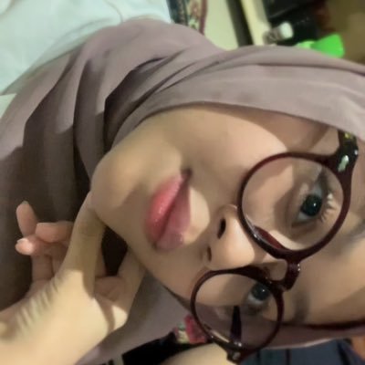 pu0znan's profile picture. 📖☕️🎧 https://t.co/GQjpIzZ6MW