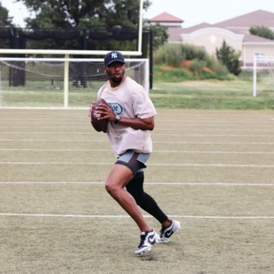 montellcozart's profile picture. Follower & Believer of Christ. Be the difference. RIP Pops 💙🕊️