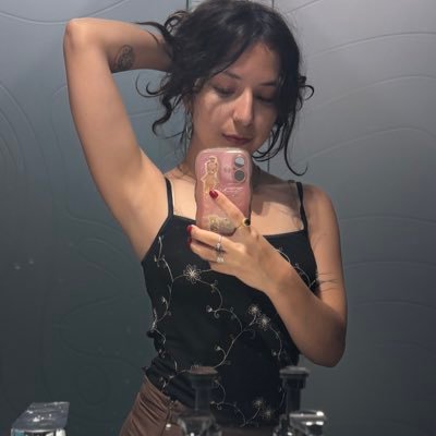 sapphiretaurus's profile picture. hedonist