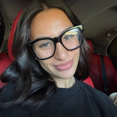 alexandramdelg's profile picture. 