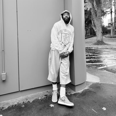 VilleSZN's profile picture. T M C ...... B Y L U G ...... L A N K ....... O'$