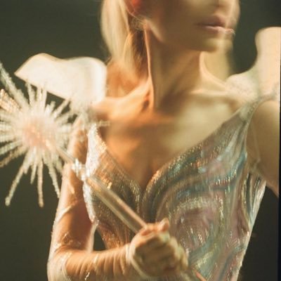 sourgws's profile picture. you’re just my eternal sunshine