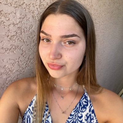 elnxss's profile picture. frotte la bouteille | 🇷🇴 | @fcbayern🫀