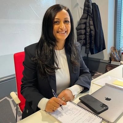 Melissa_withlin's profile picture. You help others, and you start to understand their struggles on a deeper level.