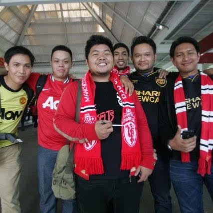 Paraeng's profile picture. Oren&Reds. neokreator. brutalblind. artcore. ideaioticnker. ballin. etunusestChristus. @UtdIndonesiaJKT