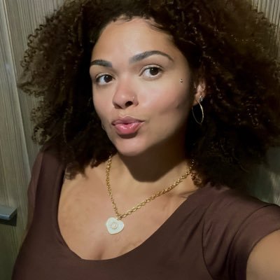 grazifrs's profile picture. Aqui eu sou mais legal @comunidadegrazi