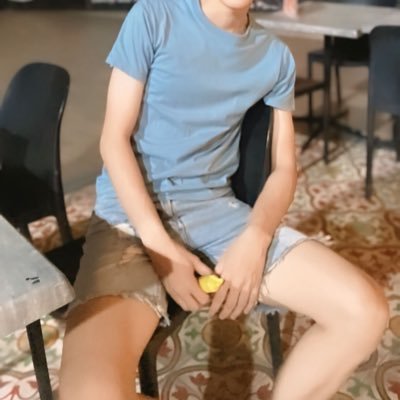 PhngsSu68868's profile picture. 