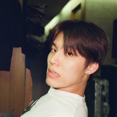 odywithwoo's profile picture. ♡₊˚ 🦢・voice like honey, soul like poetry — #jeongwoo treasure’s golden boy, my daily comfort🐚☾☼ #ATEEZ #TREASURE #BOYNEXTDOOR #CORTIS