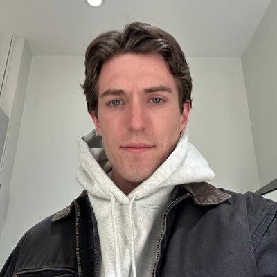 garrettwolf_'s profile picture. Loyola Chicago Law • IU Alumni • Urbanist • Views are my own • He/Him/His