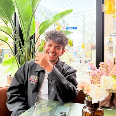 dhrumilm_'s profile picture. shaping the next generation with toys with @toddlrindia