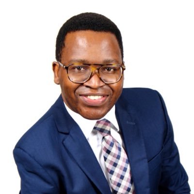 PhumlaniMMajozi's profile picture. Senior Economist & Executive Director at @amiSouthAfrica, Author of Lessons from Past Heroes, Speaker | For bookings: +2763 769 7149 or info@phumlanimajozi.com