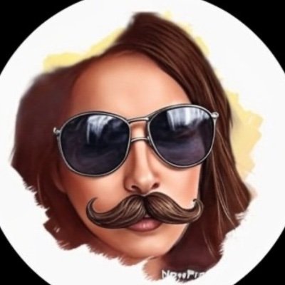 floboflo's profile picture. “Britain’s strictest tweeter”. 
Self-proclaimed influencer and journalist.