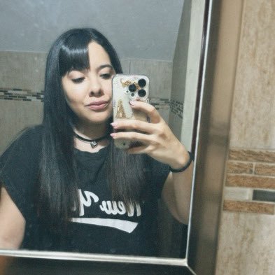 ssofiabelen1's profile picture. no es medicina, no es ciencia pero me sabe curar 🎸❤️‍🩹