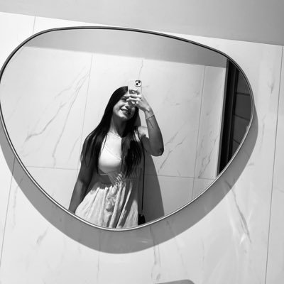 hevenara's profile picture. Nasce um otário por minuto - Phineas Taylor Barnum (1810-1891)