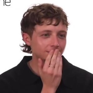 muldersufo's profile picture. hamlet | 30 | they/he | "stay mad. stay mystified" "where we're from, there's no sun our hometown's in the dark" |-/ Free Palestine 🇵🇸 🔞MDNI