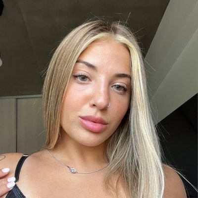 zoewhite_normande