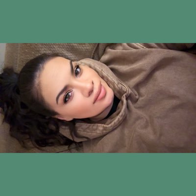 autumnof87's profile picture. Oglala Lakota Sioux 🌿 Proud Mama 🤎 Love thrifting 🛍 Reading 📚 Photography 📷