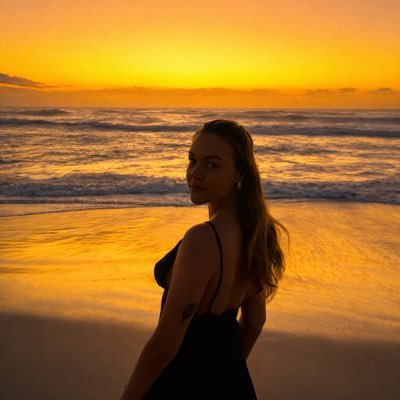 CamileRiquelmee's profile picture. La simpleza de vivir con amor y gratitud