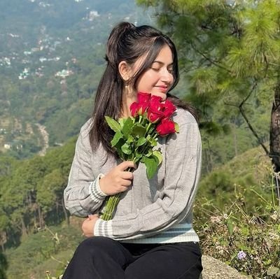 ____flowers__'s profile picture. For you Flower 💐 guys