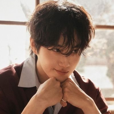 dong999hyun's profile picture. kang donghyun : academic teacher who enjoys playing in his silly rock band in his free time. proud nari dad. :)