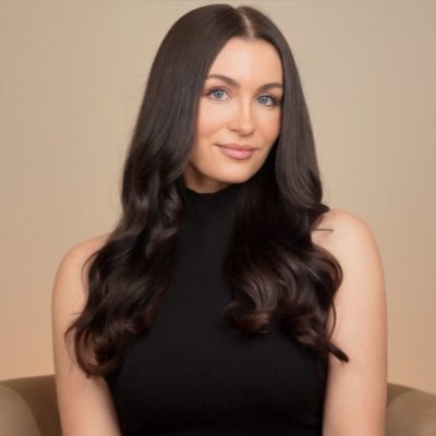 _courtneyryan's profile picture. 