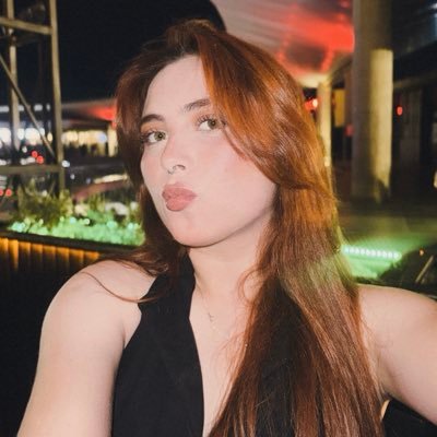 Carolainvaldez_'s profile picture. 