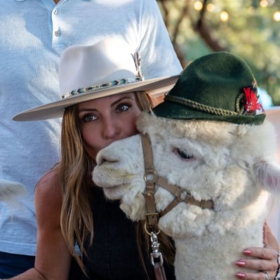 BourbnNbaseball's profile picture. Wife. Amateur chef. Cannabis connoisseur. Bourbon junkie. Astros. Coogs. Rockets. Steelers. #Relentless 🤘#ForTheCity #HereWeGo