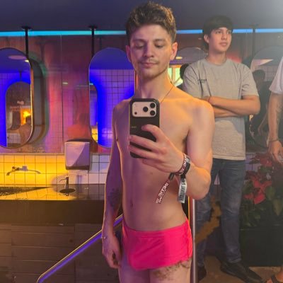 DCboywonders's profile picture. just figuring it out... links below!