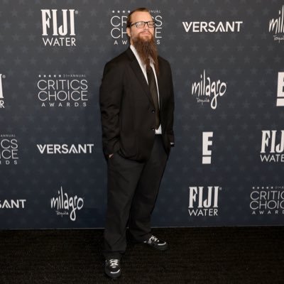 rickyvalero_'s profile picture. “If you leave something behind, you gain something, too”. | Voting - @CriticsChoice - Movie & TV/ 📧 richardv81@yahoo.com