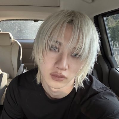 gnabnahc14's profile picture. all we need is love, dreams and #𝗌𝗍𝗋𝖺𝗒𝗄𝗂𝖽𝗌 ࿐ 052425 ☘︎