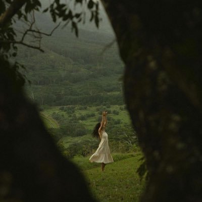 _Xamjad16's profile picture. "أوضحُ مِمّا تظنُ، و أعمقُ مِمّا ترى"