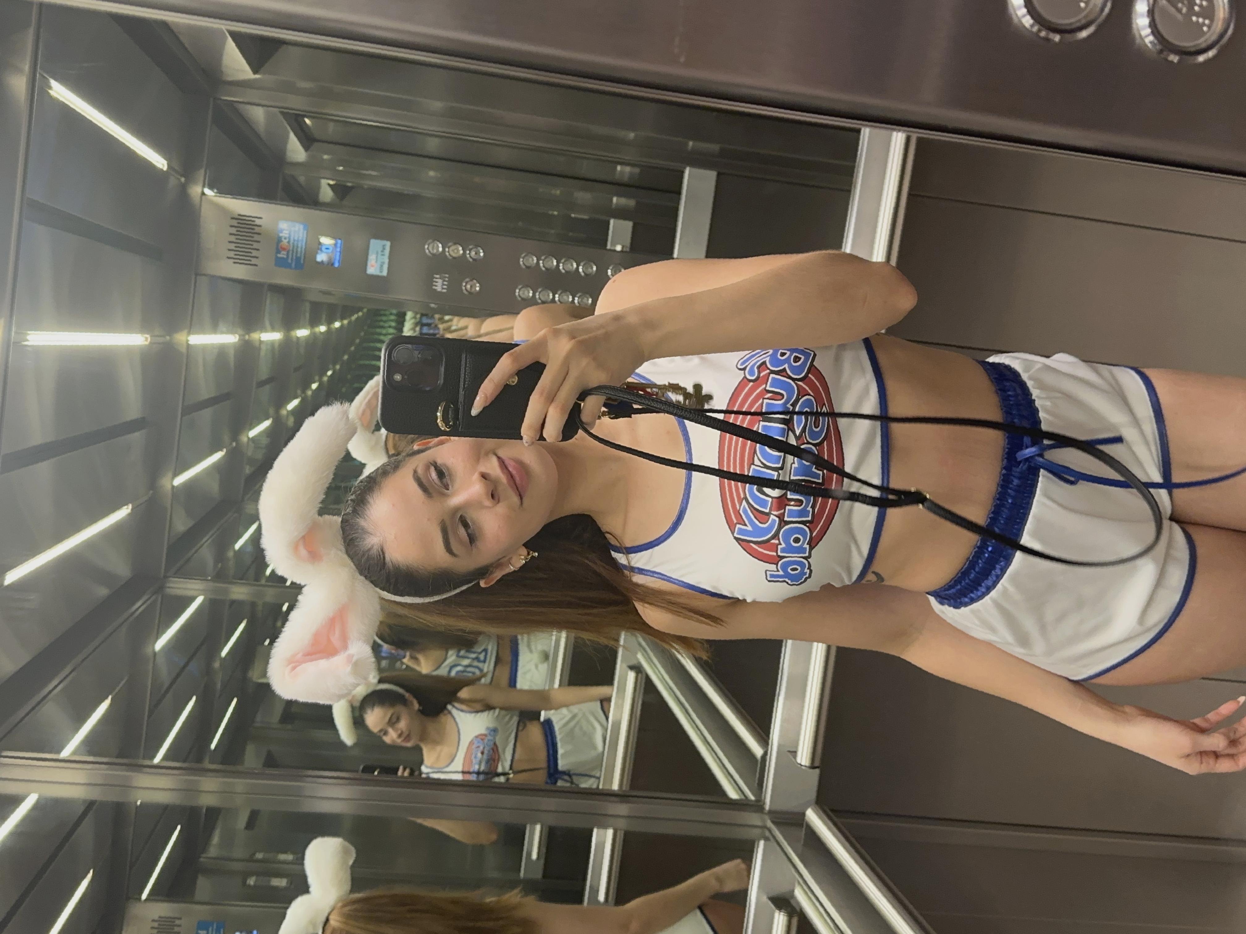 zoe_u791's profile picture. Being myself reality tv addict 🌺 Let's chat