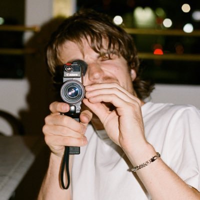 keerygato's profile picture. #DJO i'm a jester and i'm yours. | F1 enthusiast.