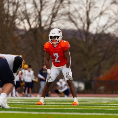 RahshanLa's profile picture. #2 | Transfer RB | Ht: 5’8 | Wt: 185 | GPA: 3.5 | Squat:580 | Bench:355 | Deadlift: 510 | 40: 4.4 |🏈| Agent: @glose_matt