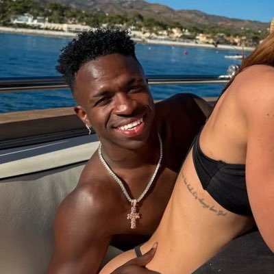 sinuca24h's profile picture. tita&brvna