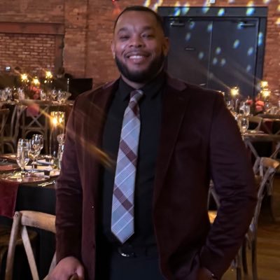 Prez_b_gettn_it's profile picture. Father ~ Entrepreneur ~ Family ~ Sports ~ Cars ~ Realtor