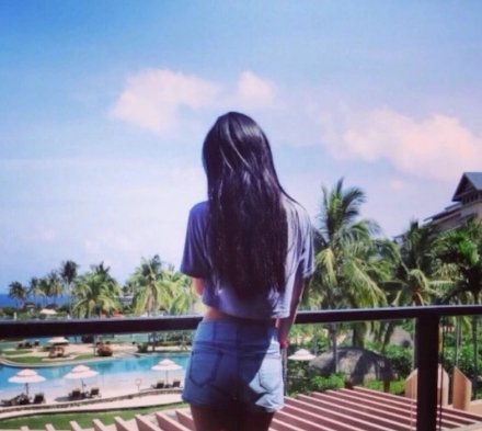 Aura70350778496's profile picture. 