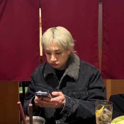 _wsbcat's profile picture. you caught me at a very yaoiful time in my life ~ my lex❣️