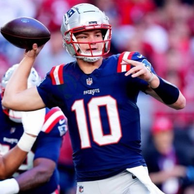 bostonontop12's profile picture. BOSTON FAN | @NHLBruins | @celtics | @Patriots | @RedSox | RONALDO FAN | @AlNassrFC_EN | @ManUtd | @selecaoportugal | IFB | DM 4 N4N