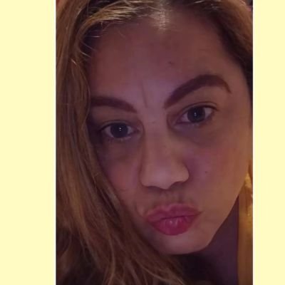 doublef3030's profile picture. Bailarina clásica y jazz, Conductora de eventos, Bioquímica especialista en obesidad , Traductora de https://t.co/dOVqCJHzCy DE @edurnity❤️ y @adele🎤💯