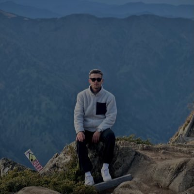 kursatslmglu's profile picture. 