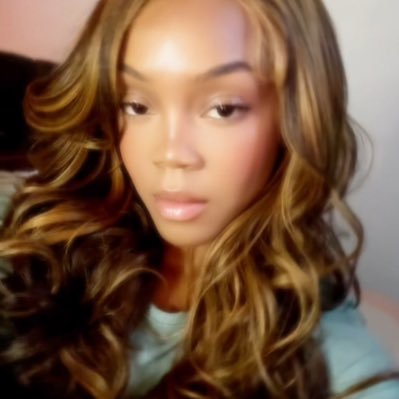 pagesbyrose's profile picture. God First. Unavailable 💋